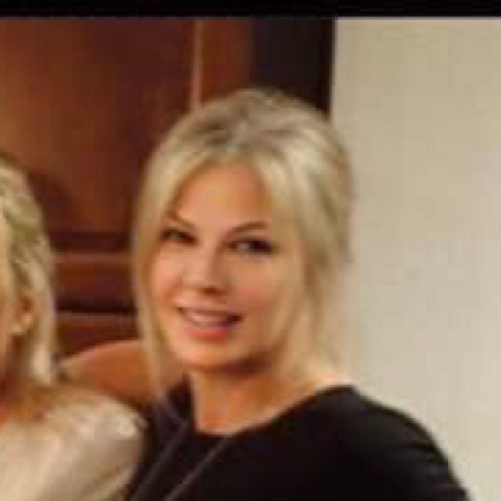 Meet your Posher, Alison